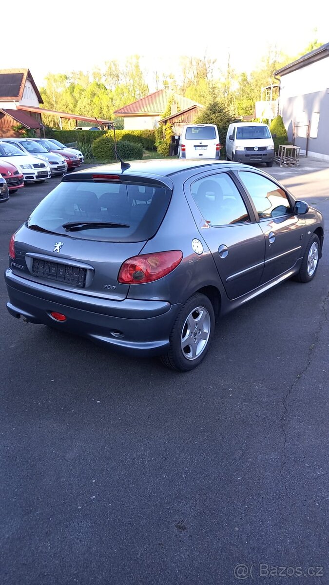 Peugeot 206 1.4 55kW - 8