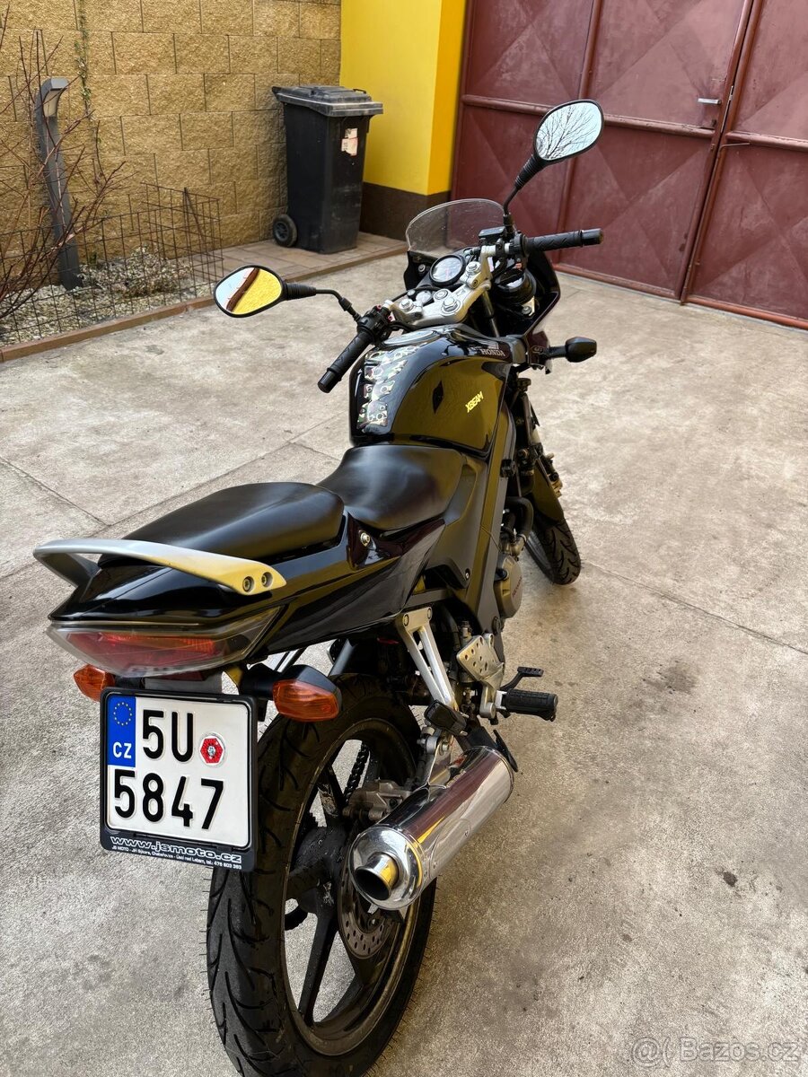 Honda CBR 125 2005 - 8