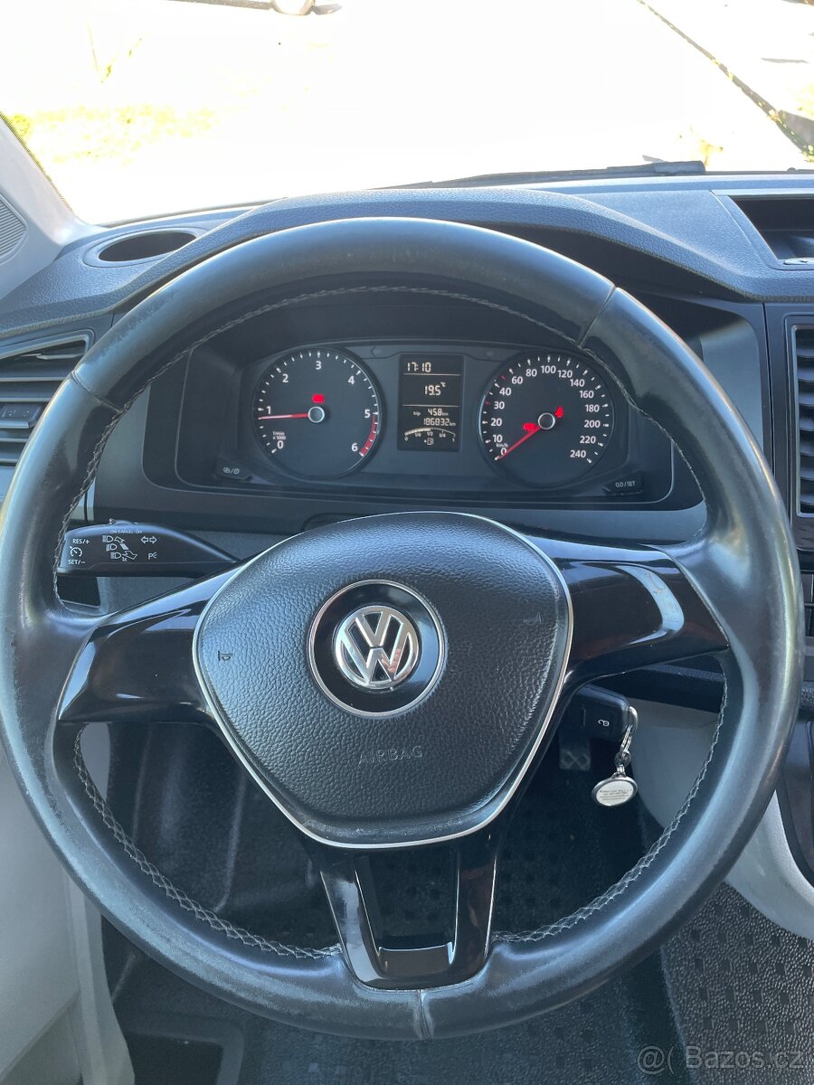 VW Transporter T6 - 8