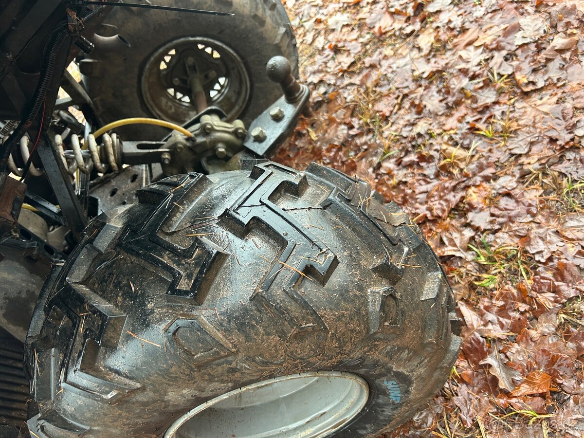 Polaris Magnum 325 4x4 - 8