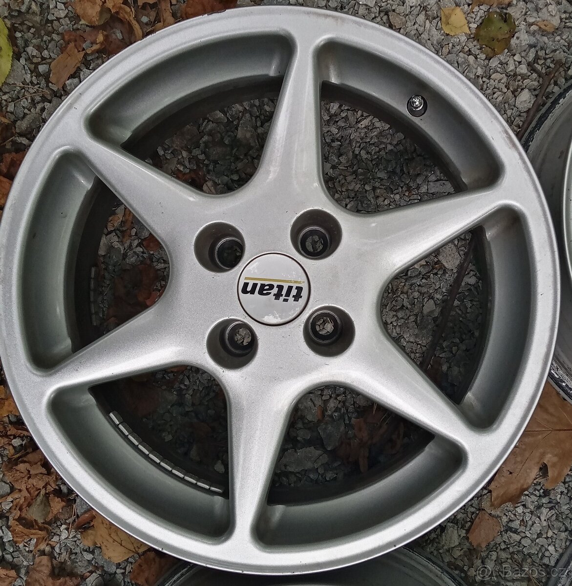 Alu kola Titan 7x16 4x100 - 8