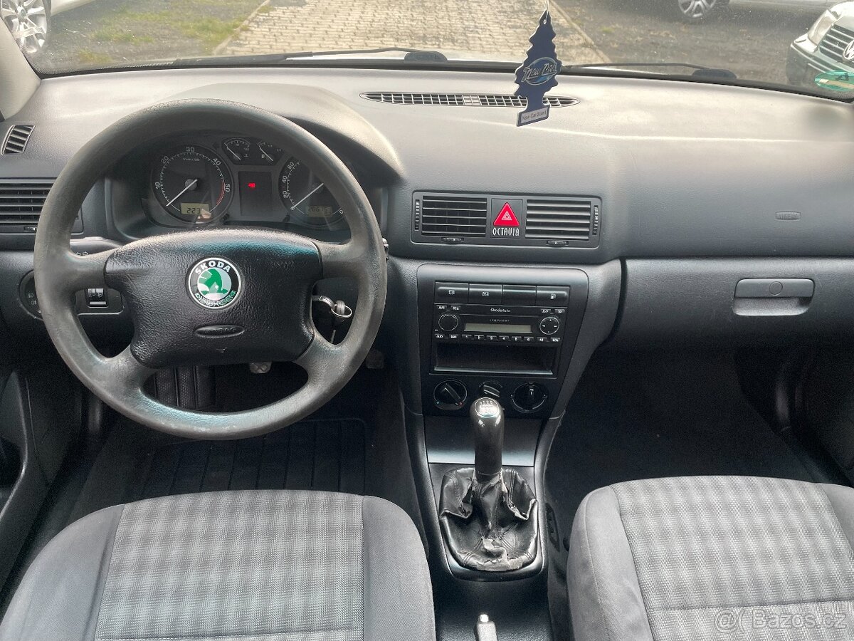 skoda octavia combi 1.9 tdi 66kw r.v 2004 Elegance - 8