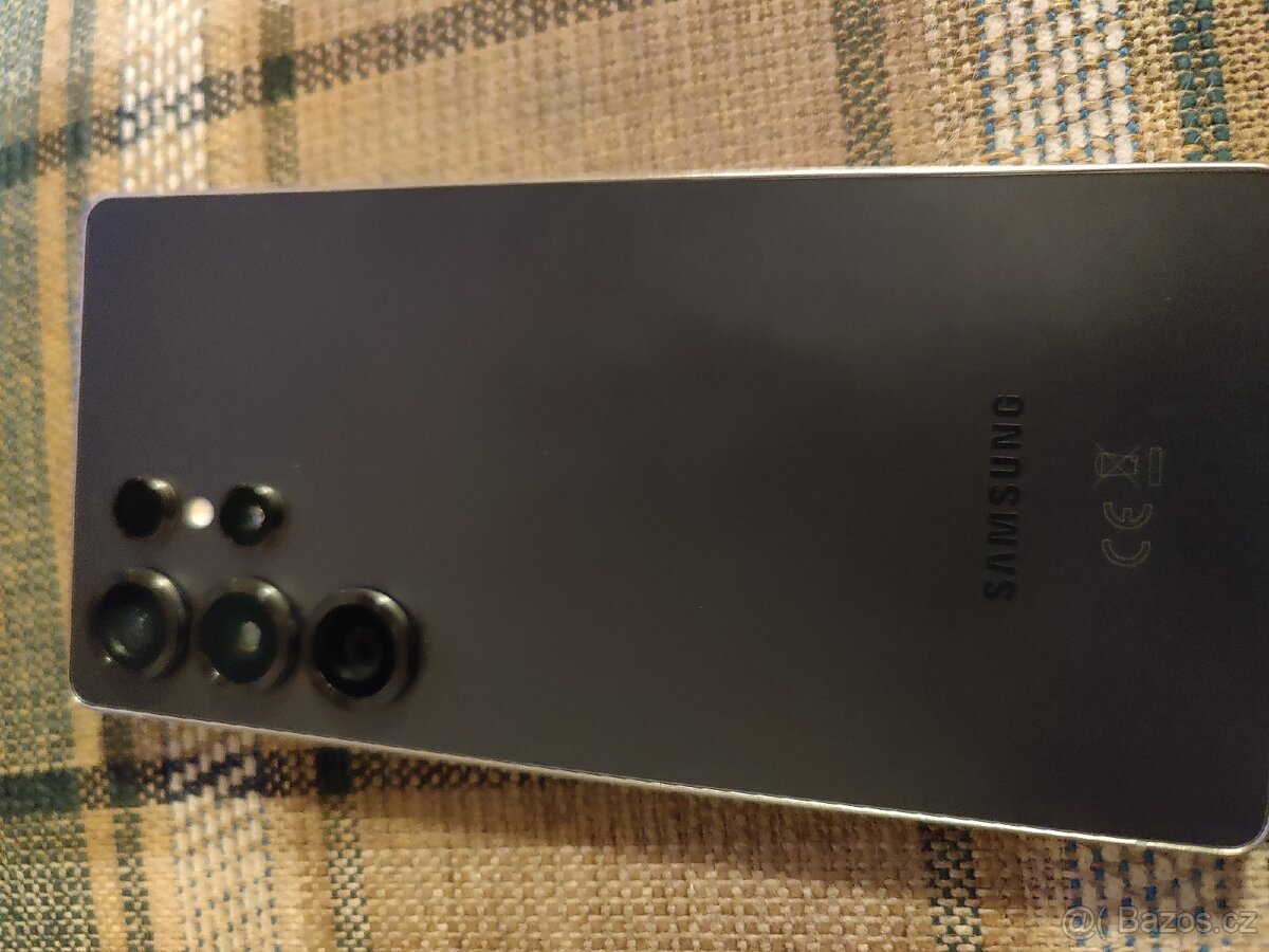 Samsung Galaxy s 25 ultra - 8