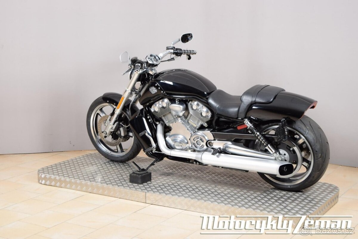 Harley-Davidson VRSCF V-Rod Muscle 2010 - 8