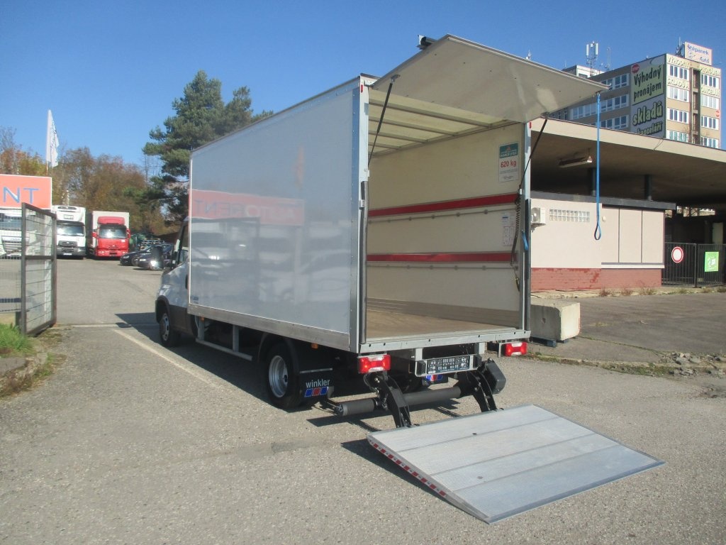 Iveco Daily 35C16, 136 600 km - 8