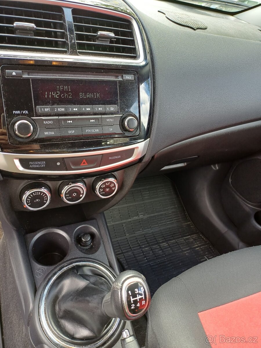 Mitsubishi ASX - 8