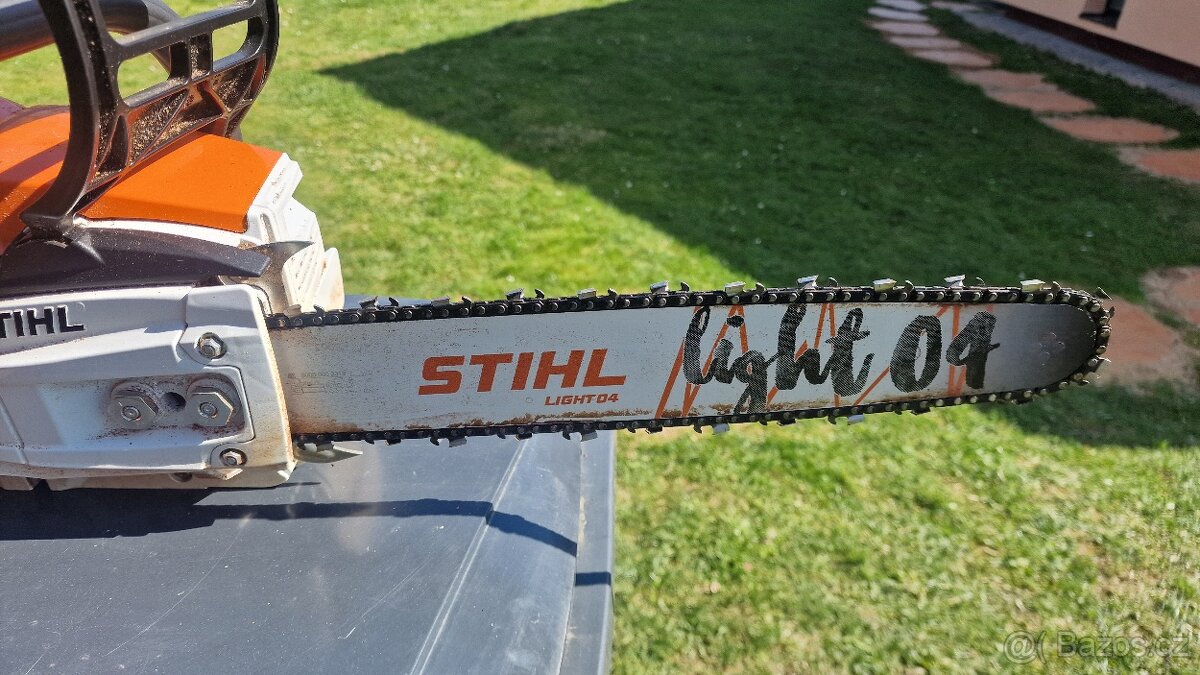 Stihl MSA 300C - 8