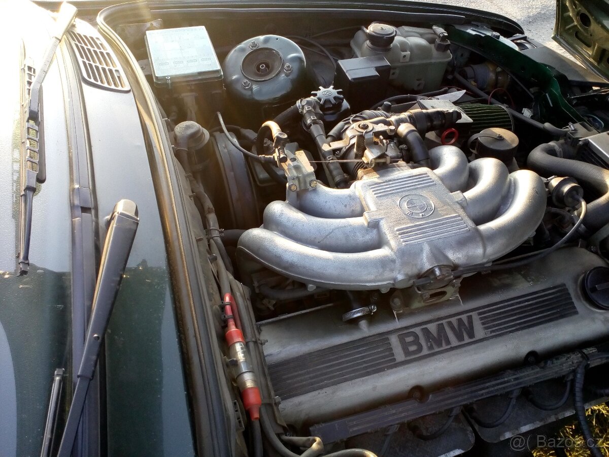 BMW e30 325i coupe - 8