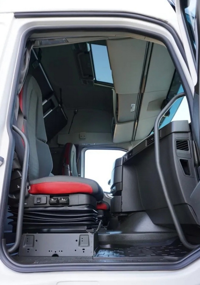 Volvo FH420 - 6x2 – Shrnovačka – EURO 6 - 8