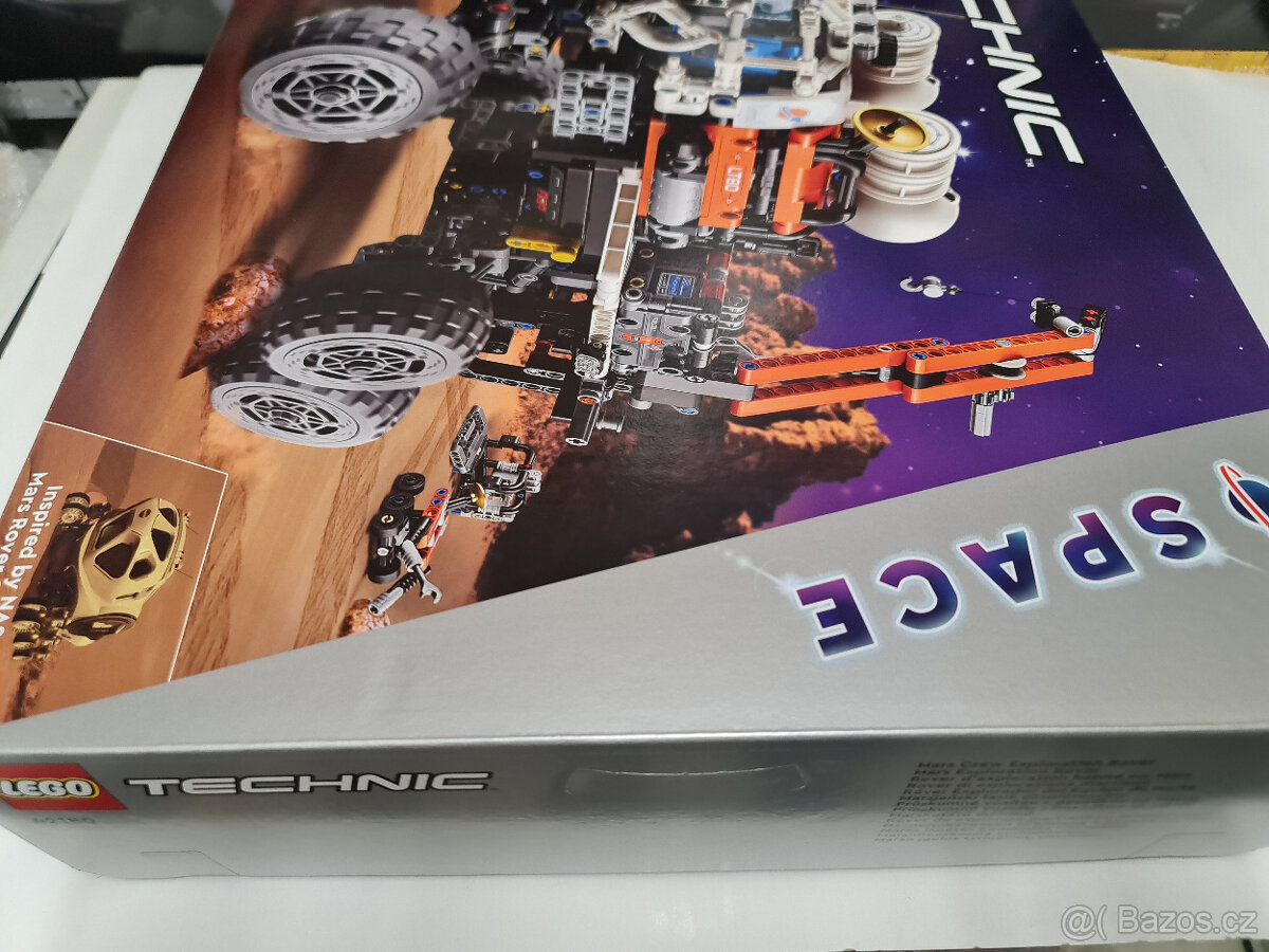 LEGO® Technic 42180 Marťanské vozidlo s posádkou - 8