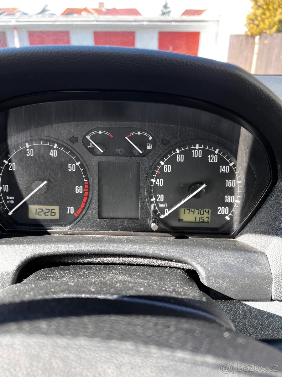 Škoda Fabia 1,4 MPi - 8