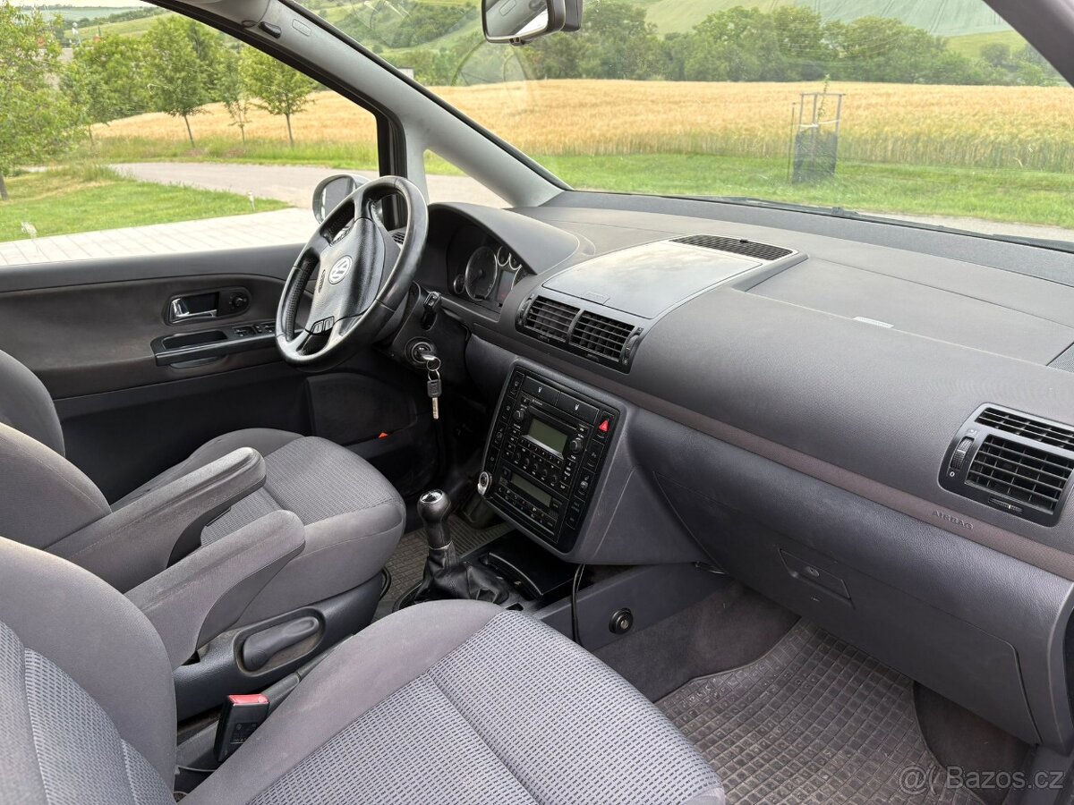 Volkswagen sharan - 8