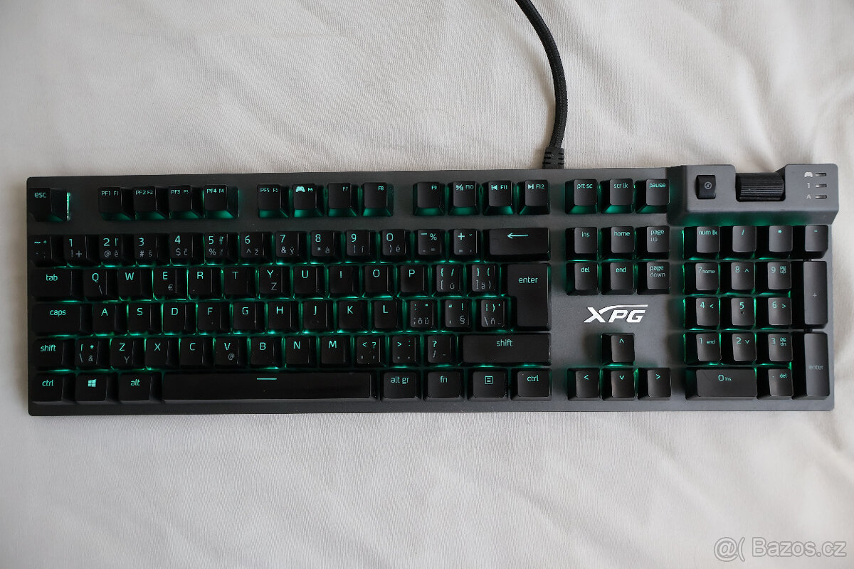 MECHANICKÁ KLÁVESNICE ADATA XPG SUMMONER 5A-BKCCZ, CZ - 8
