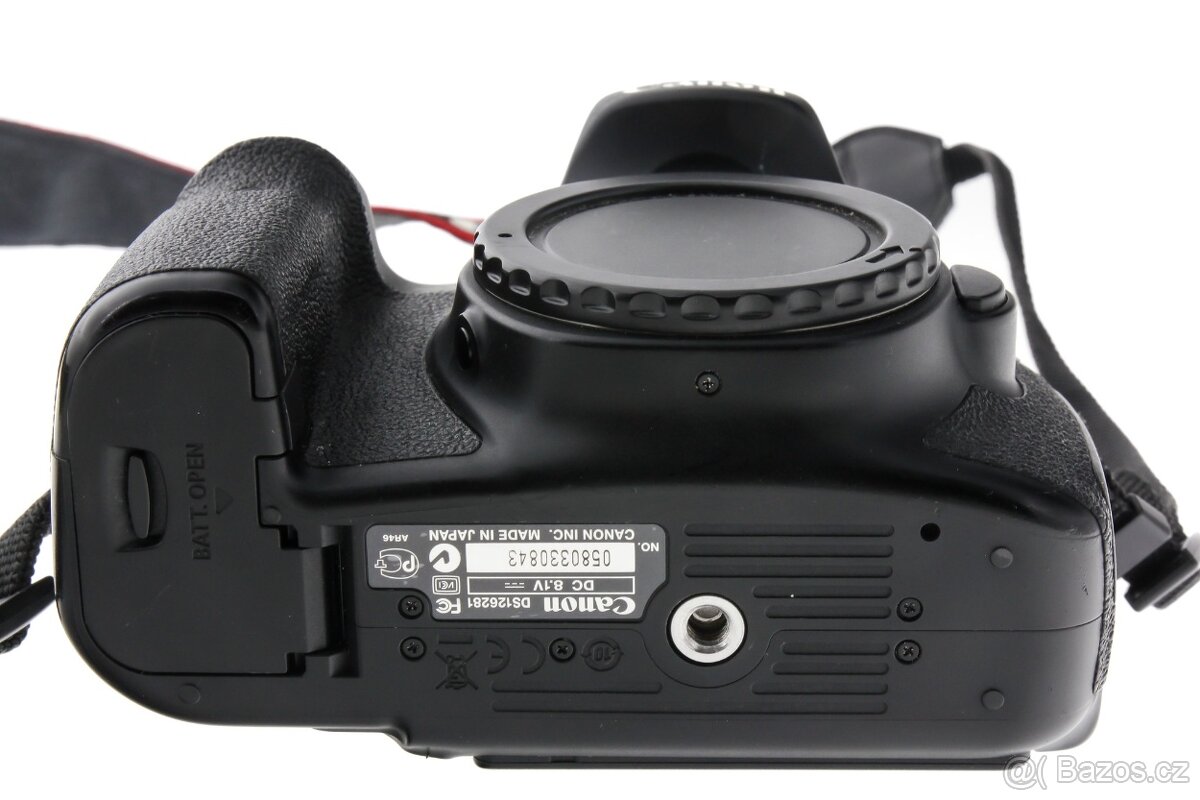 Zrcadlovka Canon 60D + 50mm + příslušenství - 8