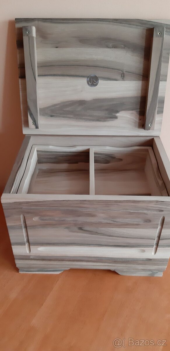 Dřevěné bedýnky z ořechu - 8