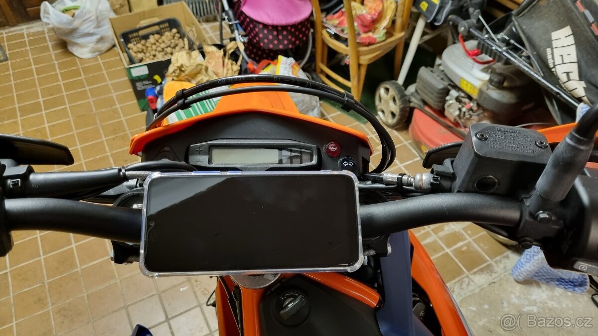 Držák telefonu KTM / HSQ / GAS - 8