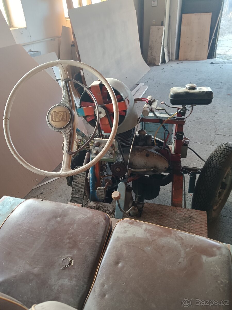 Malotraktor domácí výroby - 8