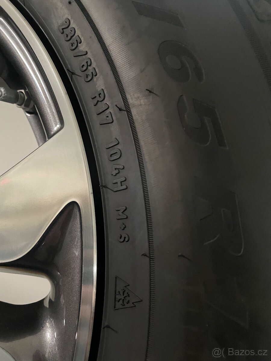 Original alu zimní Mercedes GLC r17 + 235/65/17 99% - 8