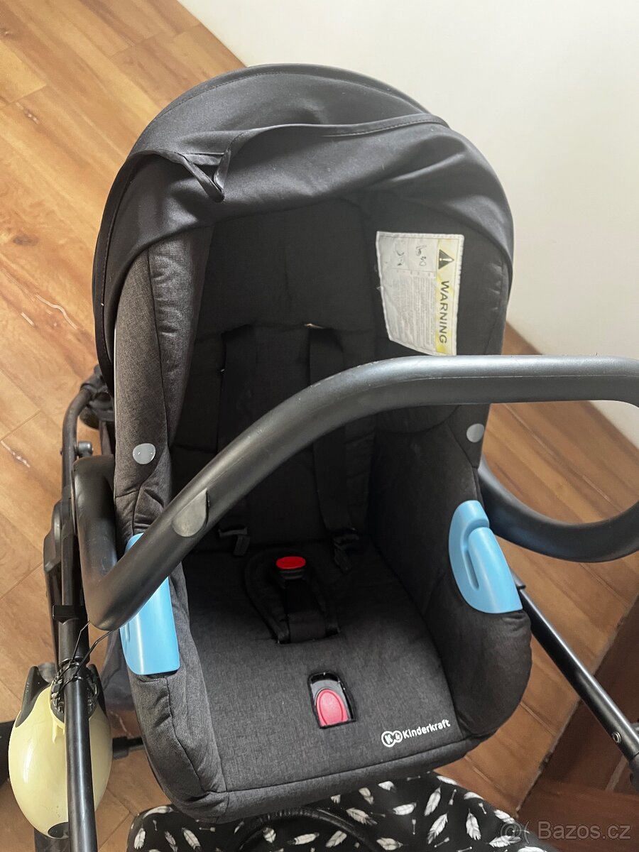 Daruji kočárek s autosedačkou KinderKraft - 8