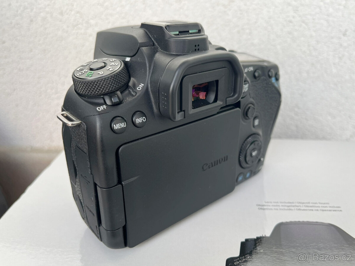 Canon EOS 90 D + objektiv Sigma 17-70mm F2.8-4 Contemporary - 8