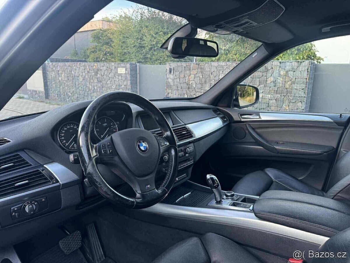 BMW X5 3.0 X-DRIVE 180 kW . M-PACKET - 8