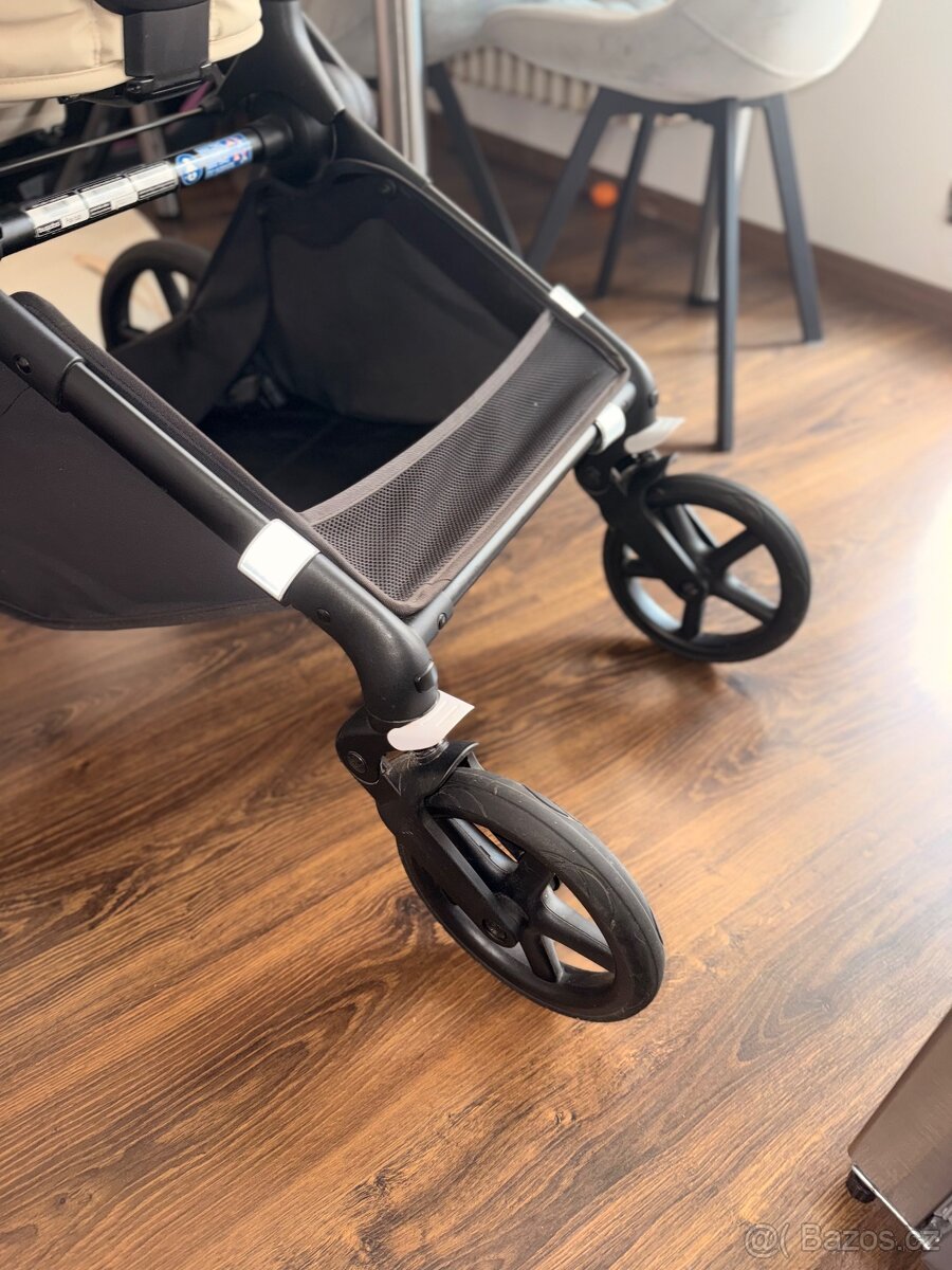 Kočárek Bugaboo Fox Cub - 8