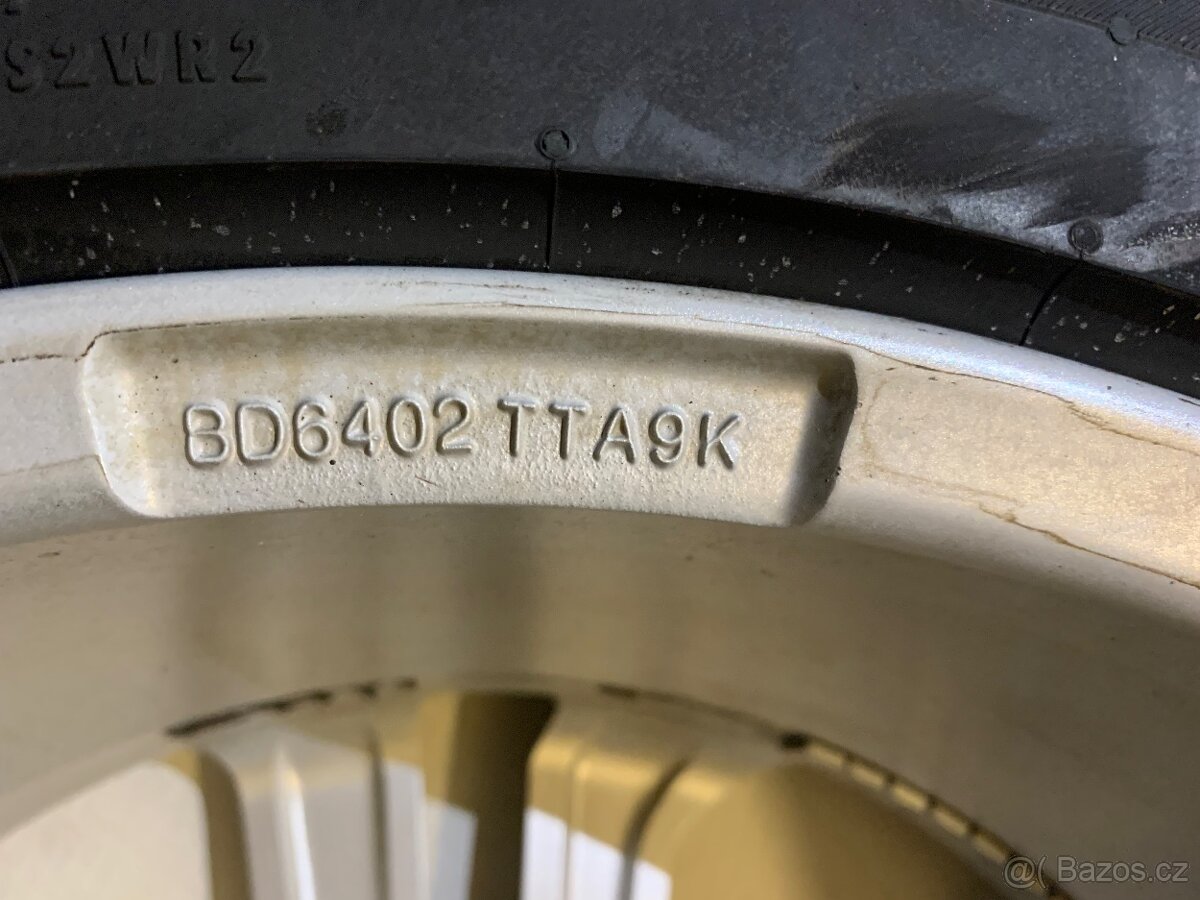 235/55R19 nové 8Jx19 sada - 8