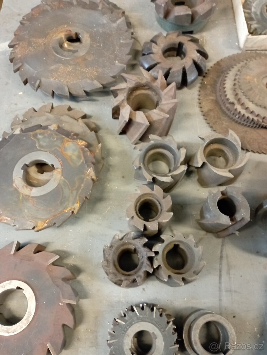 Fréza na železo + příslušenství - 8