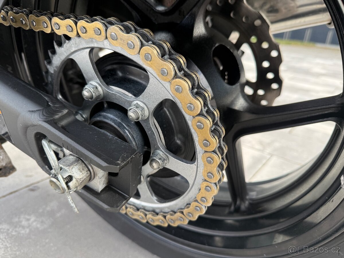 Kawasaki Versys 1000 - 8