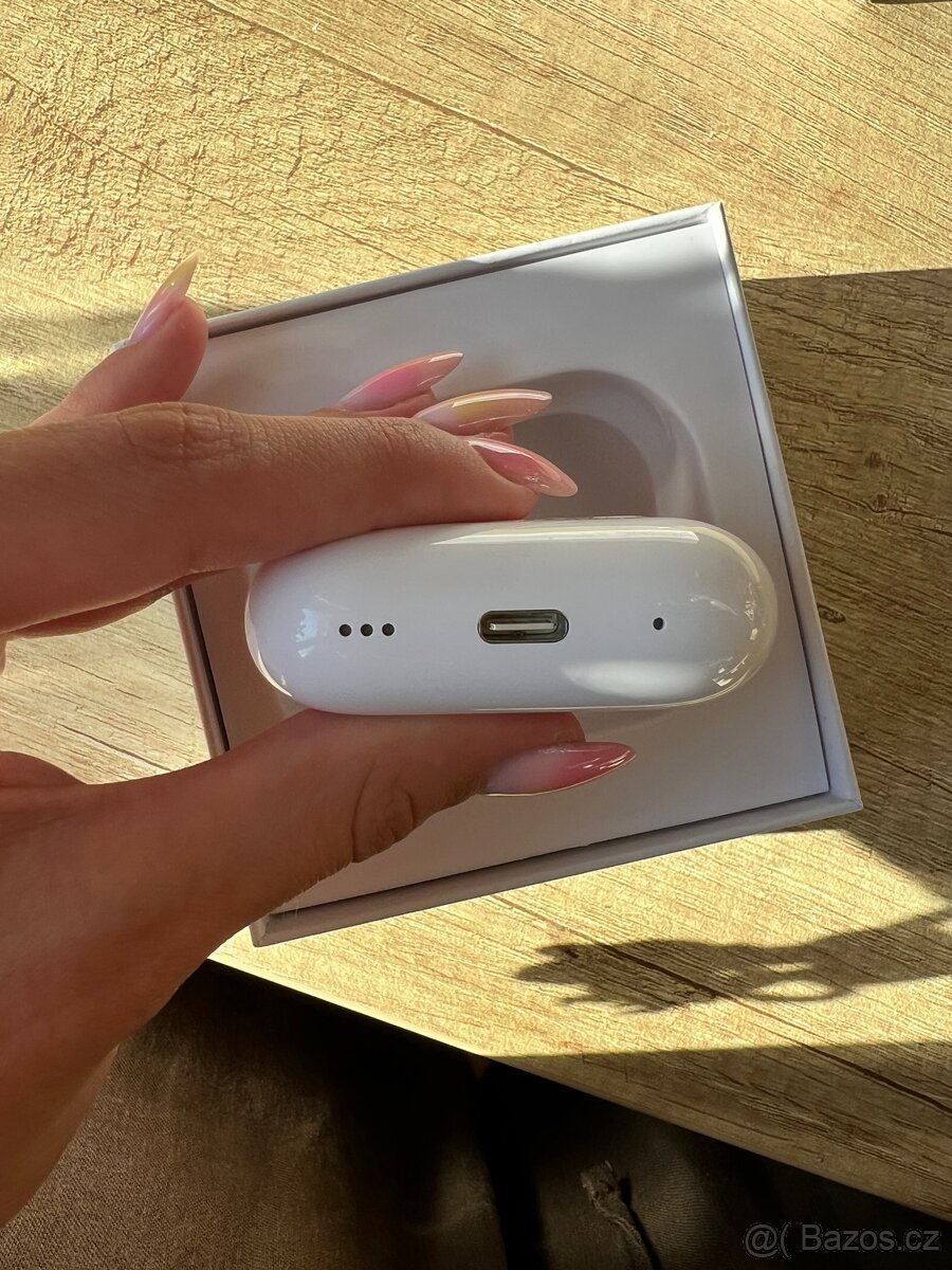 Airpods Pro 2 (USB C) - 8