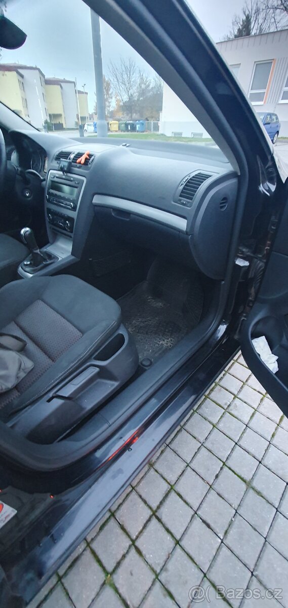 Škoda Octavia II 1.9 TDI - 8