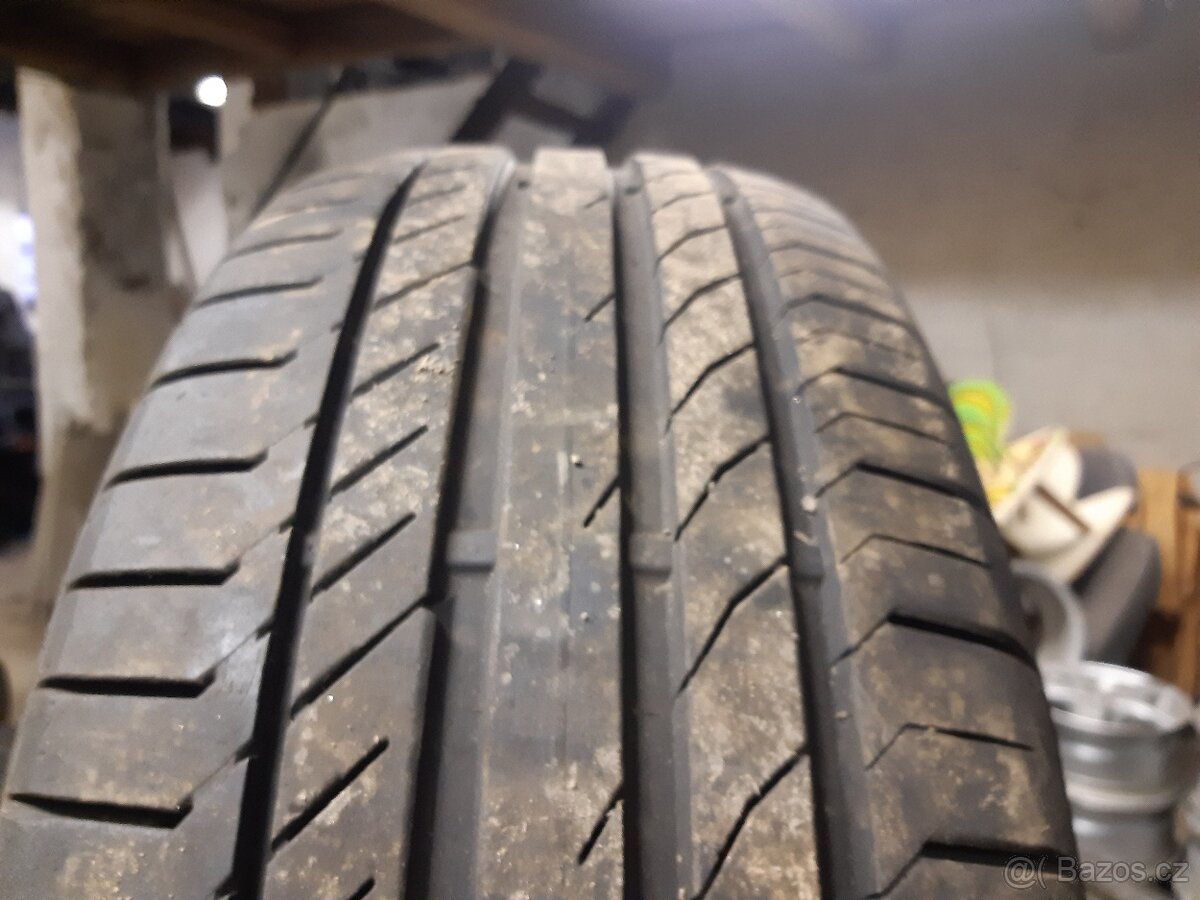 VW Amarok 255/60R18 - 8