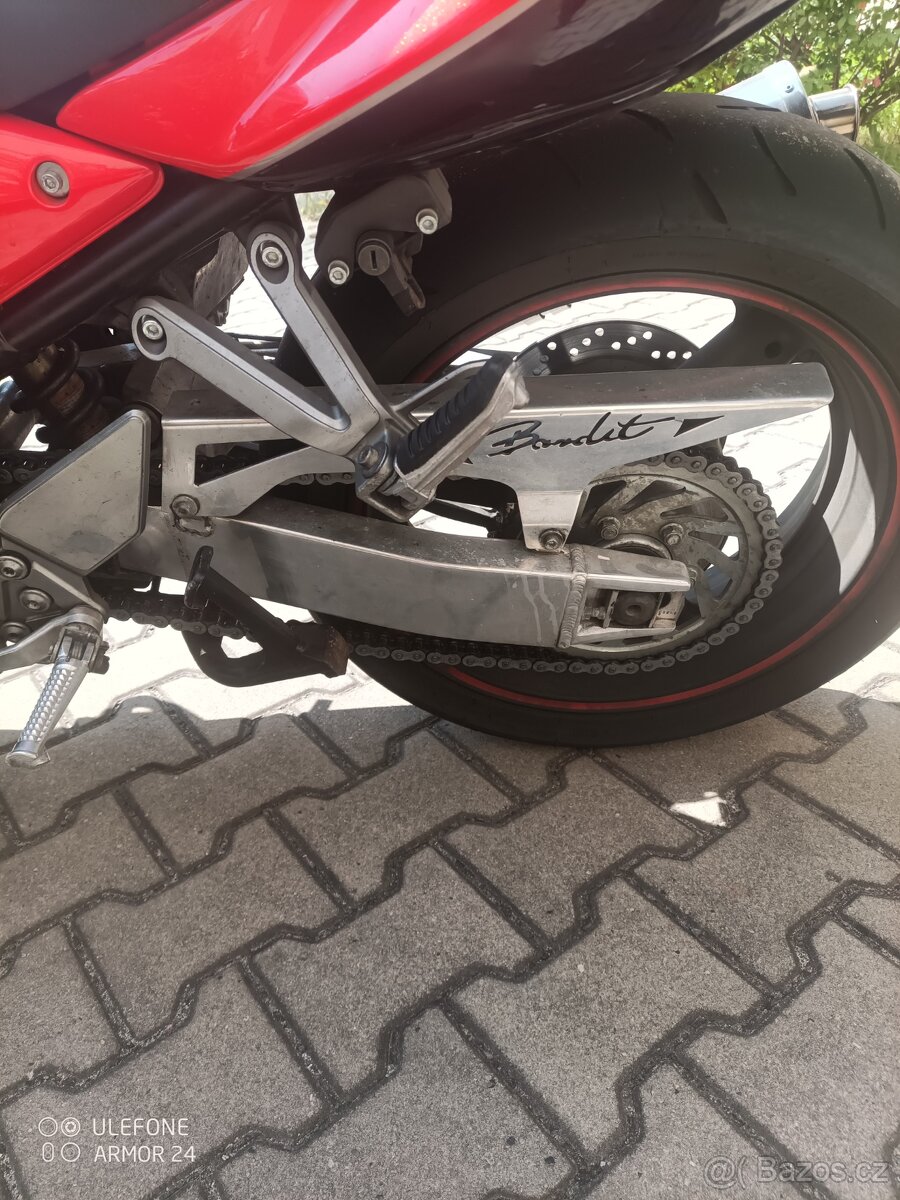 Suzuki Bandit 1200 - 8