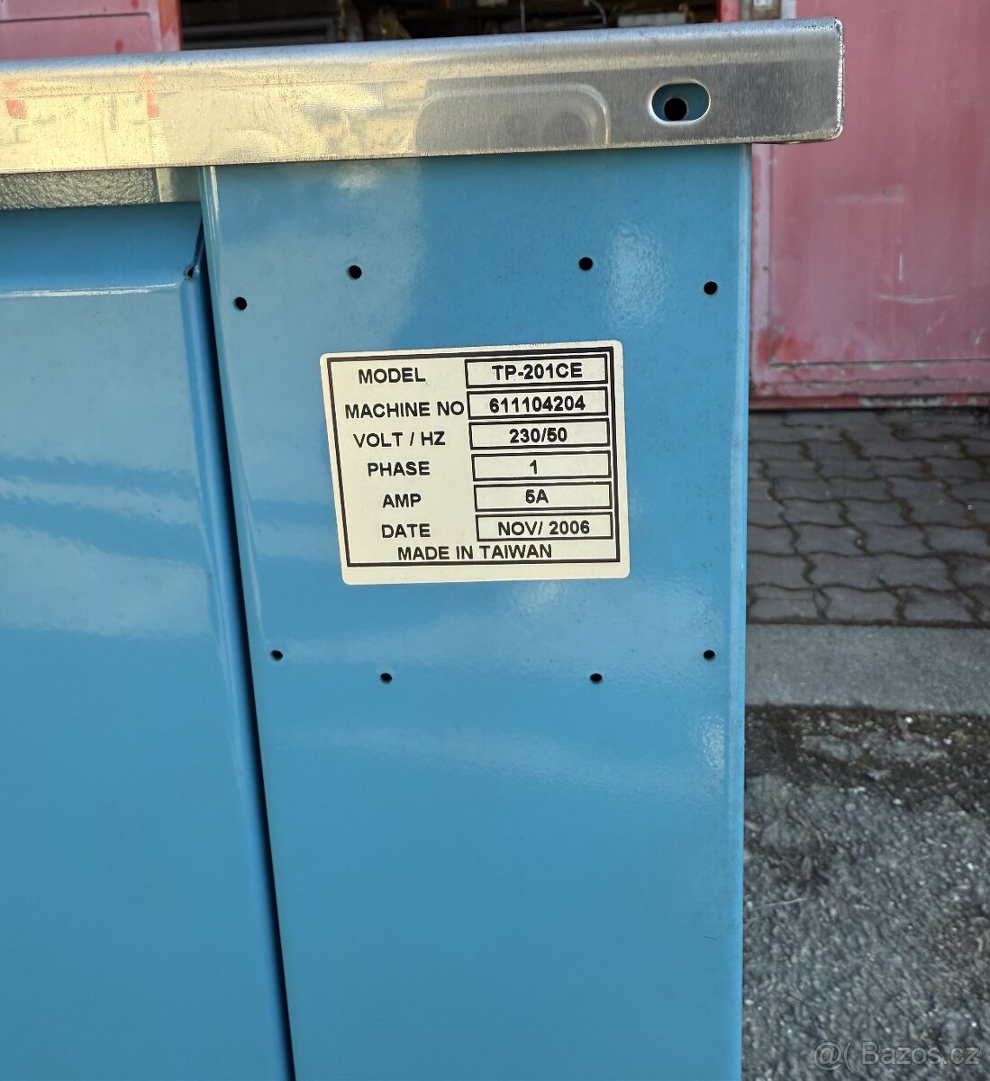 Stolní poloautomat M-PAC - 8