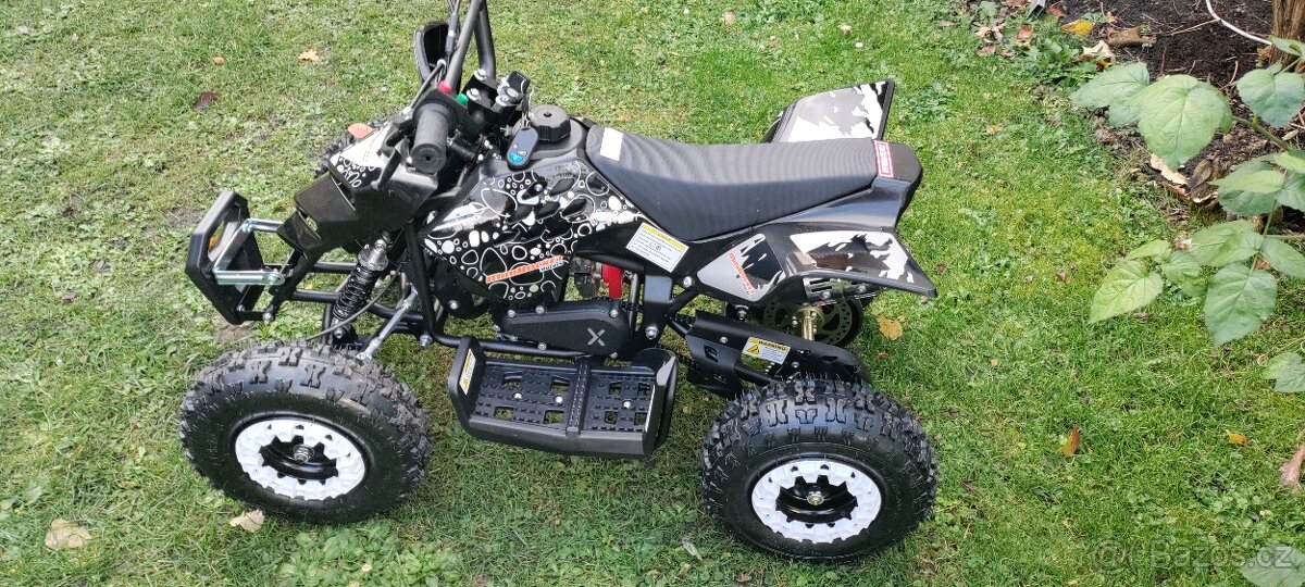 Nová dětská čtyřkolka R E-start černá - 8