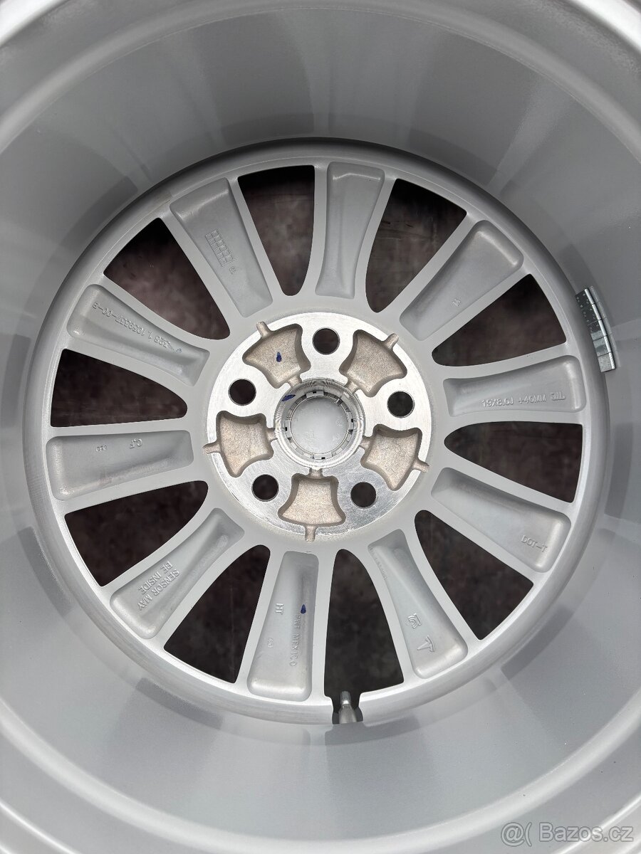 Originální Alu kola Tesla Model S 245/45/19 nepoužité - 8
