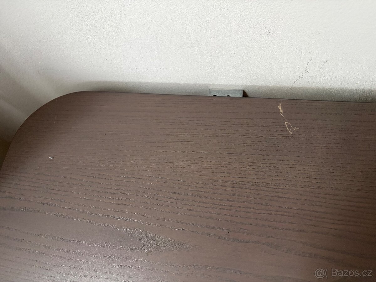 IKEA rohový psací stůl - 8