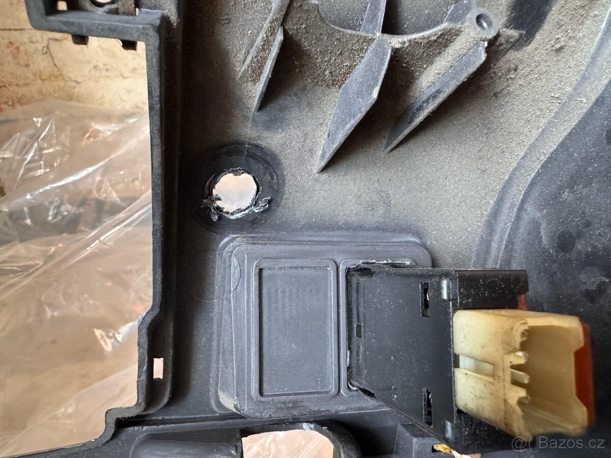 Palubovka Suzuki Swift GTi - 8