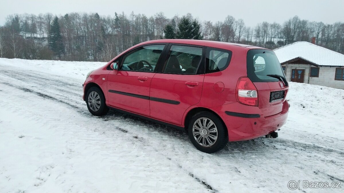 honda jazz 1,2 - 8