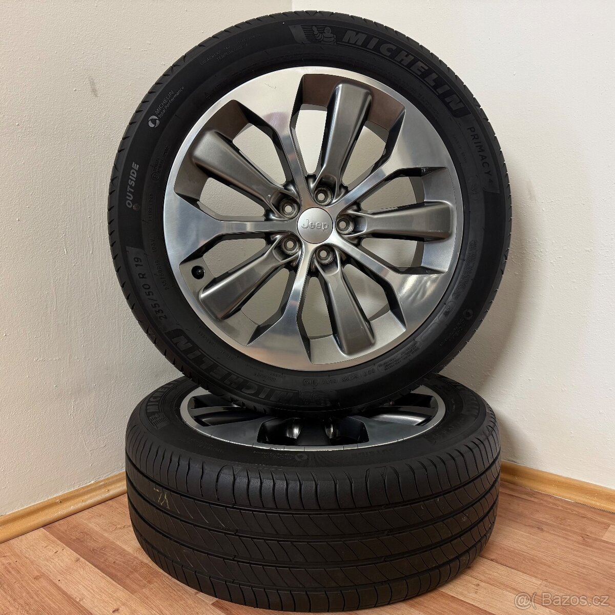 JEEP CHEROKEE 5x110 R19 ET41+LETNÍ 235/50R19 6,5mm - 8