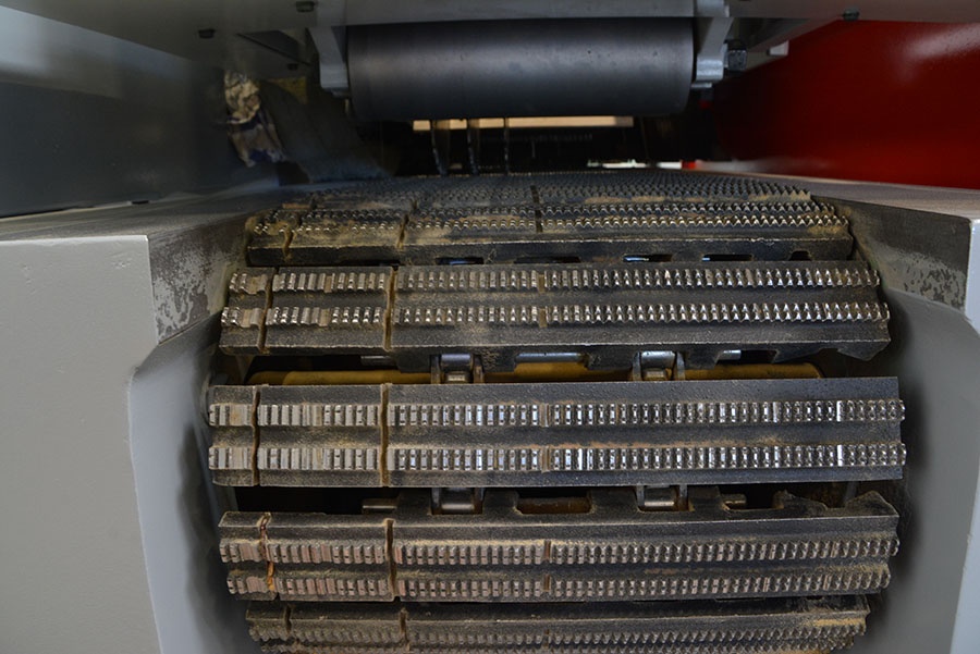 6029 - VÍCEKOTOUČOVÁ PILA COSMEC SM320 - 8