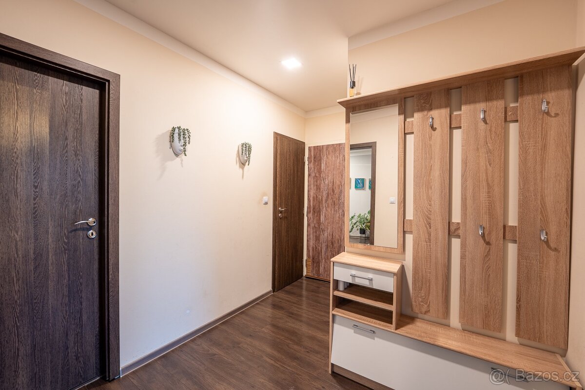 Prodej bytu 3+1 85 m², Praha - Letňany, ev.č. 00062 - 8