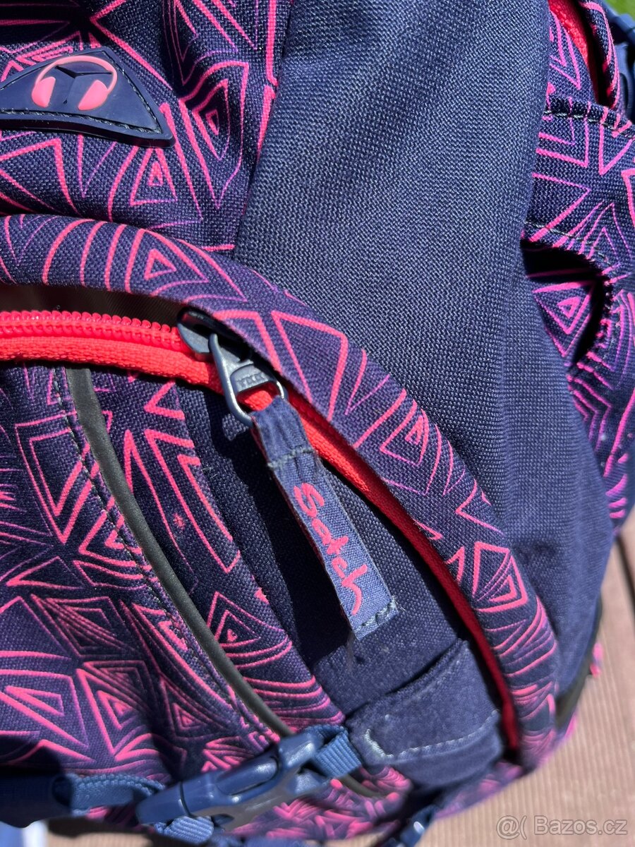 Studentský batoh Satch Pink Supreme - 8