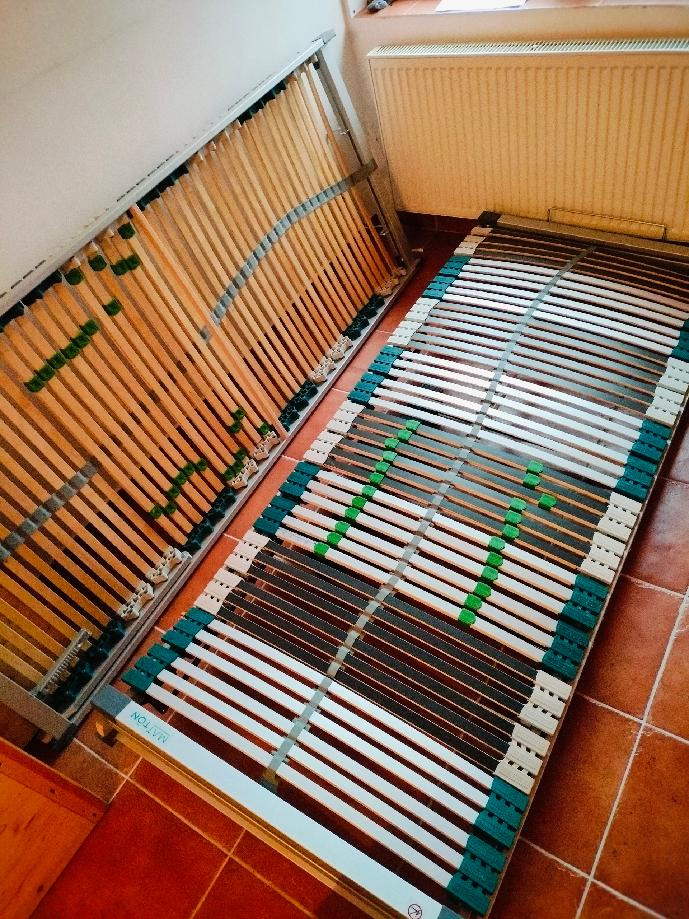 Dřevěná postel z masivu + el. rošty - 8