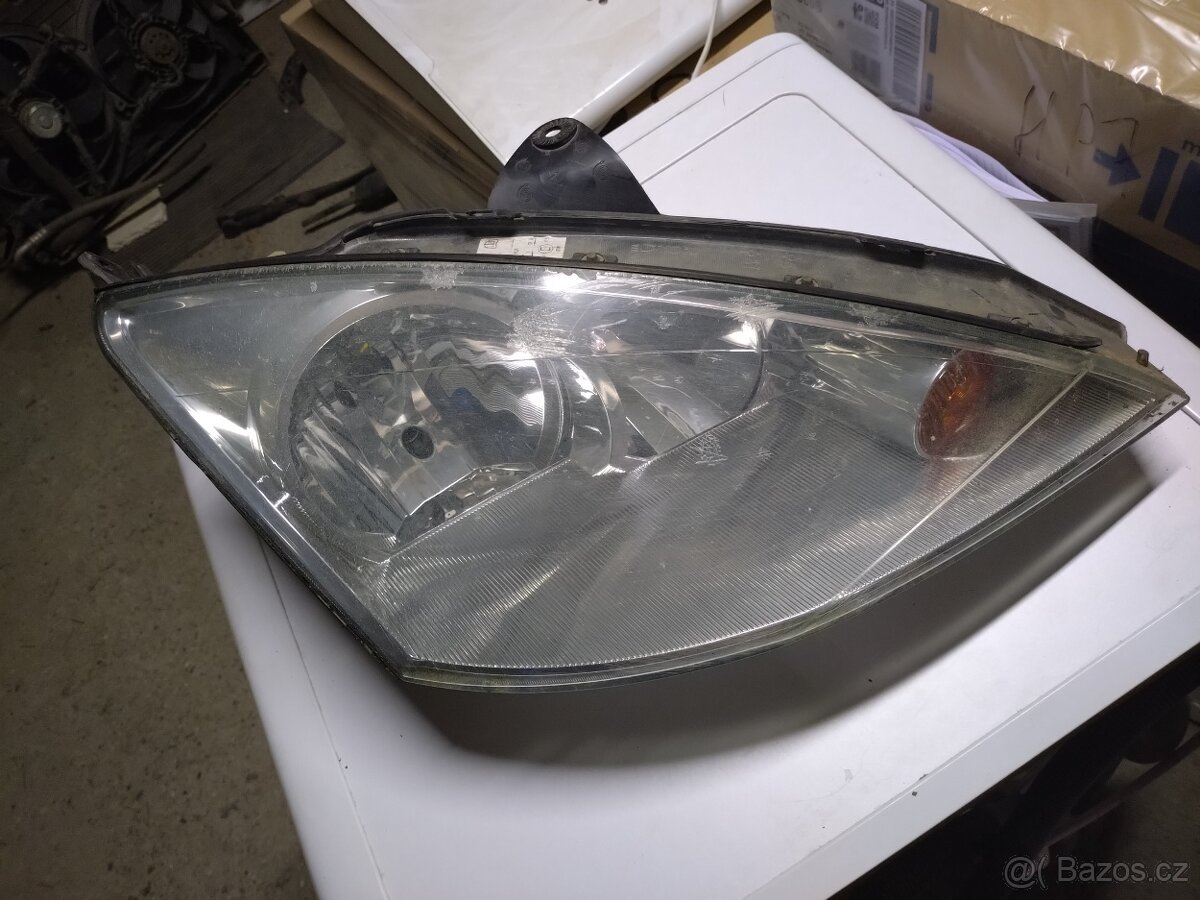 Ford Focus 1 - Náhradní díly - 8