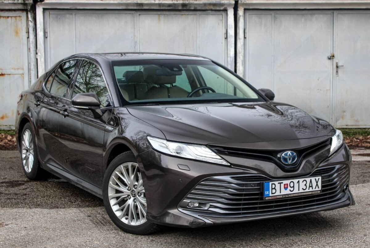 Toyota Camry 2.5 Hybrid Executive e-CVT - 8