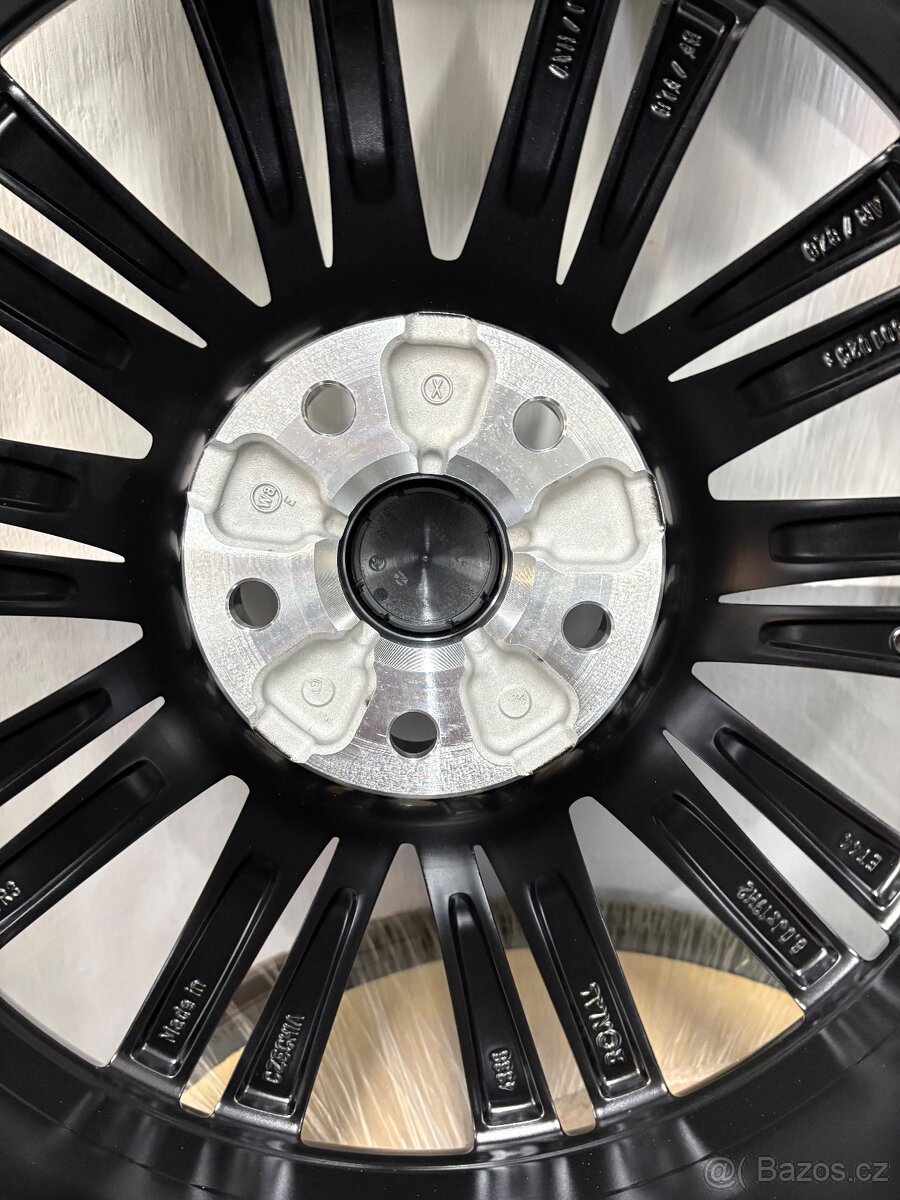 ORIG.ALU AŠKODA SUPERB III, IV CANOPUS BLACK 235/40/19 (D10) - 8