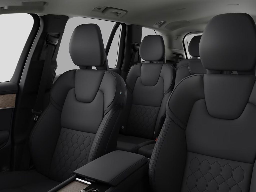 Volvo XC90,B5 AWD PLUS BRIG+4 ROKY ZÁRUKA - 8