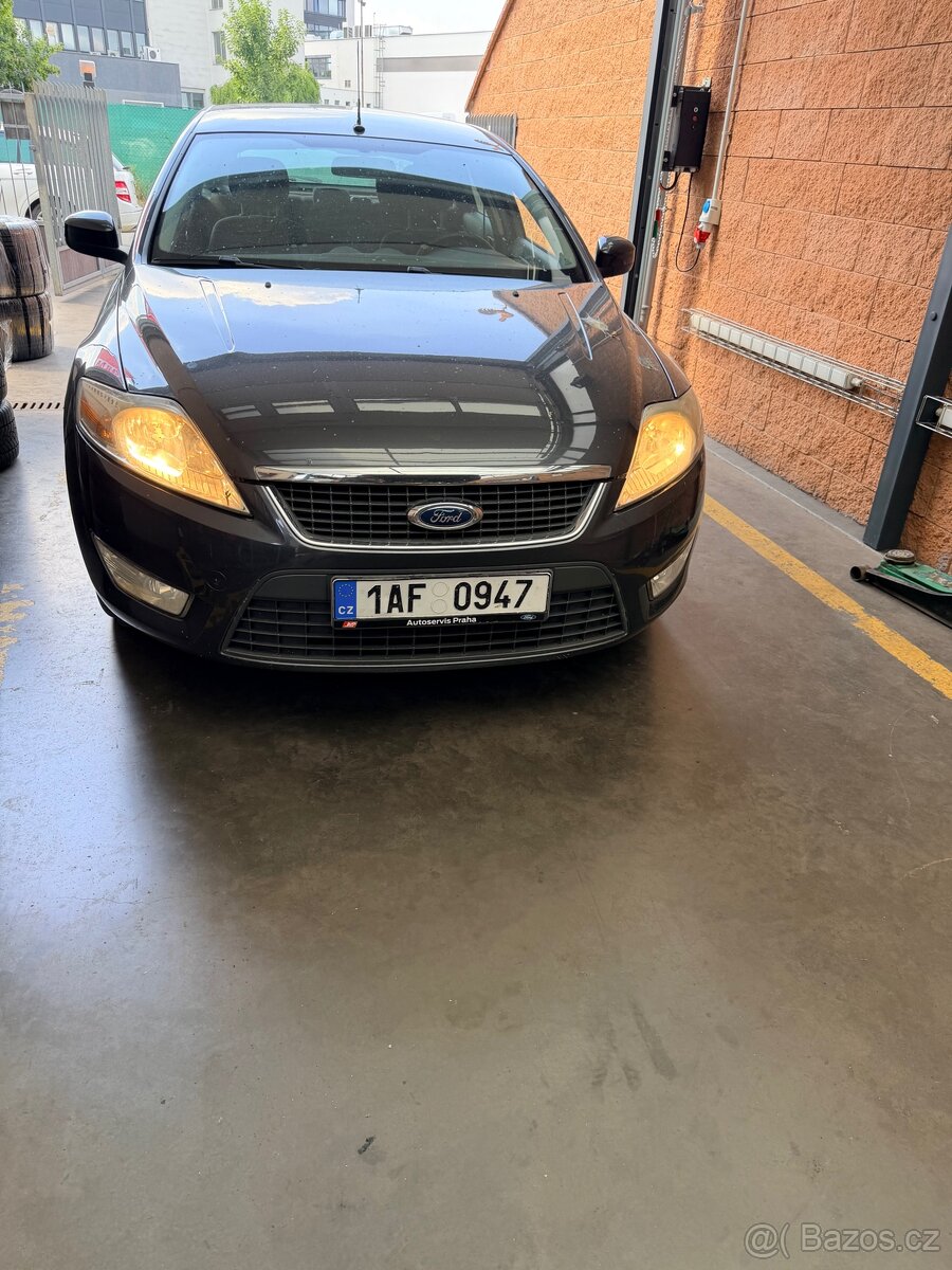 Ford Mondeo - 8