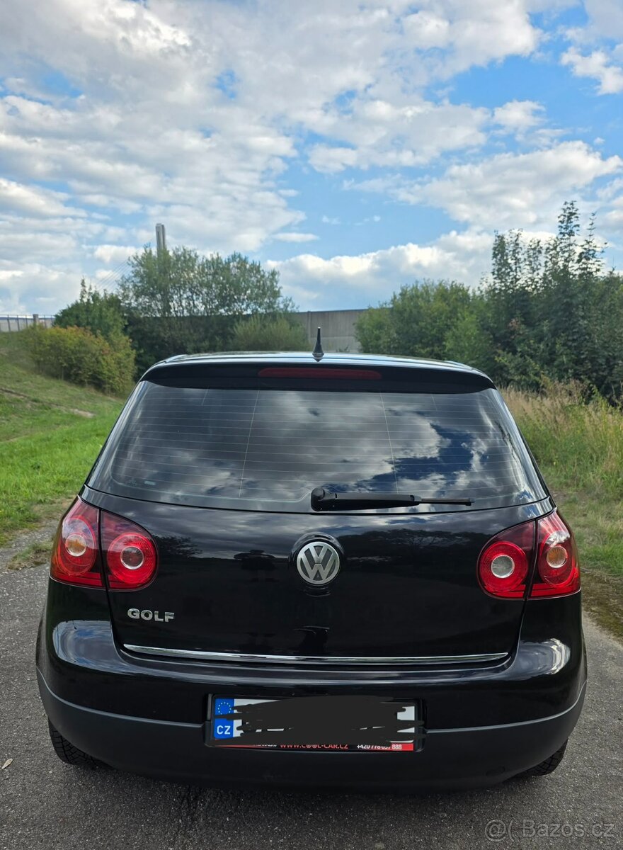 Prodám VW Golf 5 - 8
